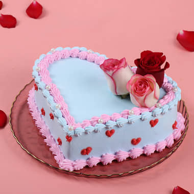 Blooming Hearts Valentine Cake Blooming Hearts Valentine Cake