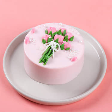 Blush Bouquet Bento Cake Blush Bouquet Bento Cake