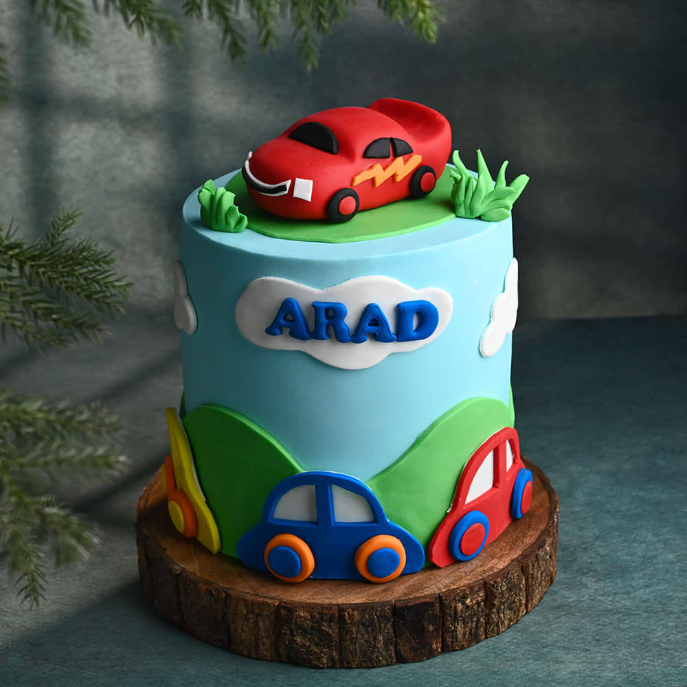 Cartoon Travel Car Fondant Cake Order Cartoon Travel Car Fondant Cake Online