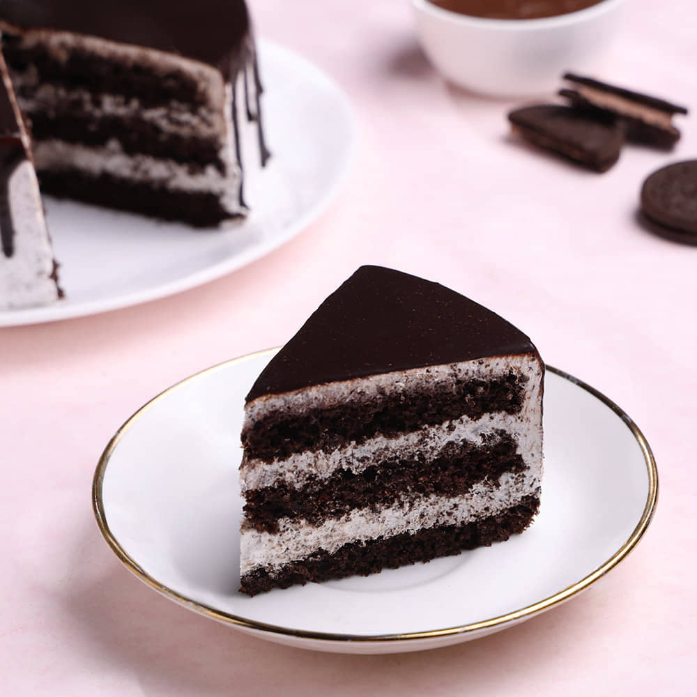 Choco Oreo Cake Sliced View of Choco Oreo Cake