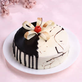Chocolate Vanilla Half & Half Cake Chocolate Vanilla Half & Half Cake