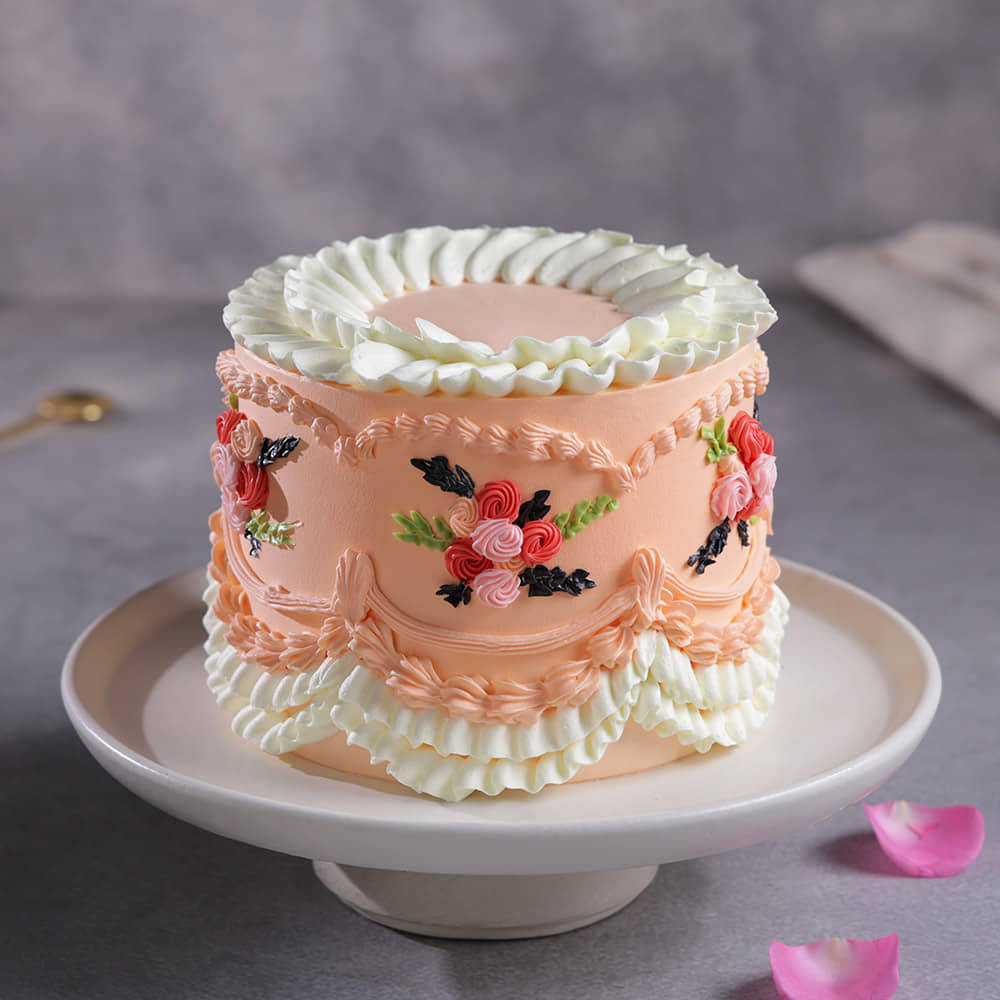 Floral Vintage Cake Front View of Floral Vintage Cake