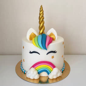 Magical Unicorn Rainbow Cake