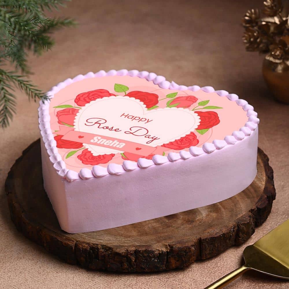 Heartfelt Rose Day Cake Front View of Heartfelt Rose Day Cake