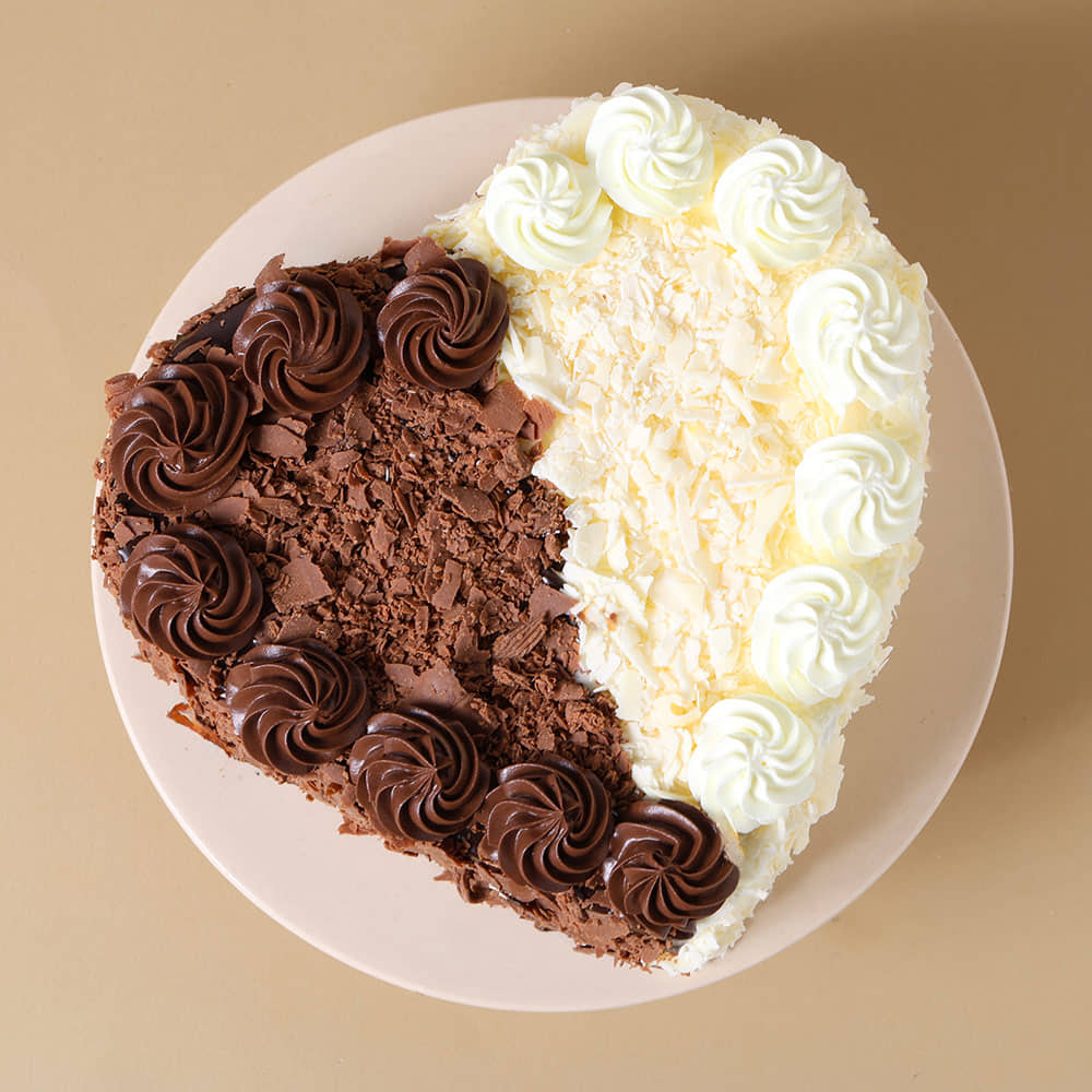 Heart Shape Double Delight Cake Top View of Hearty Black N White Forest Cake