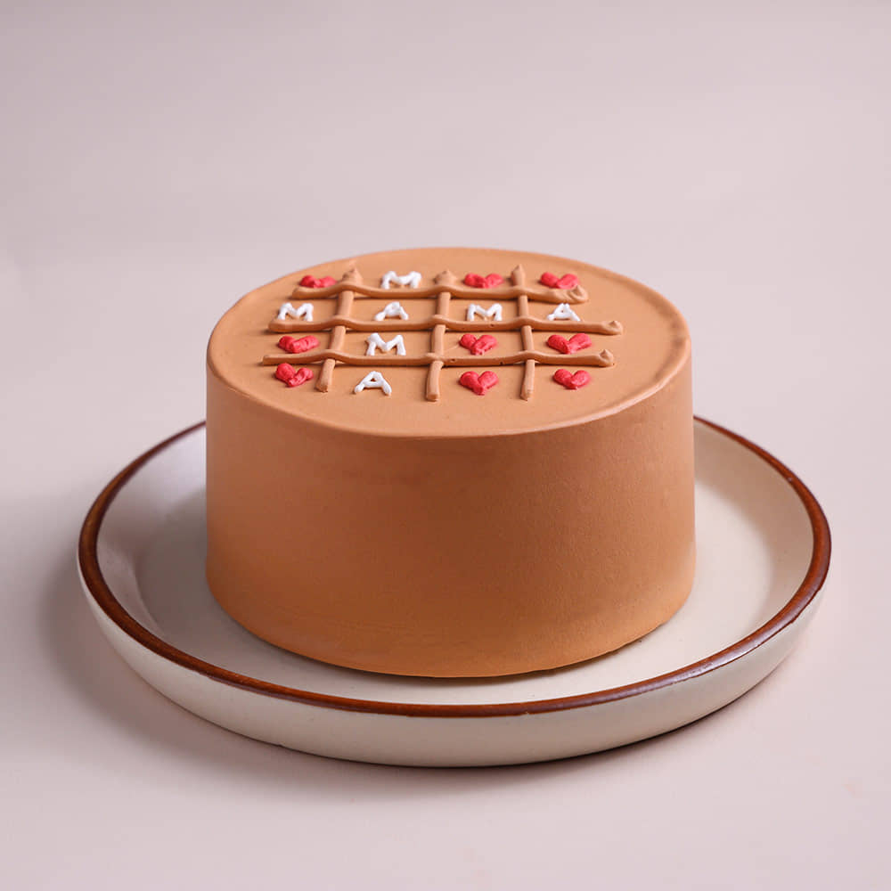 Side View of Mama Choco Bento Cake