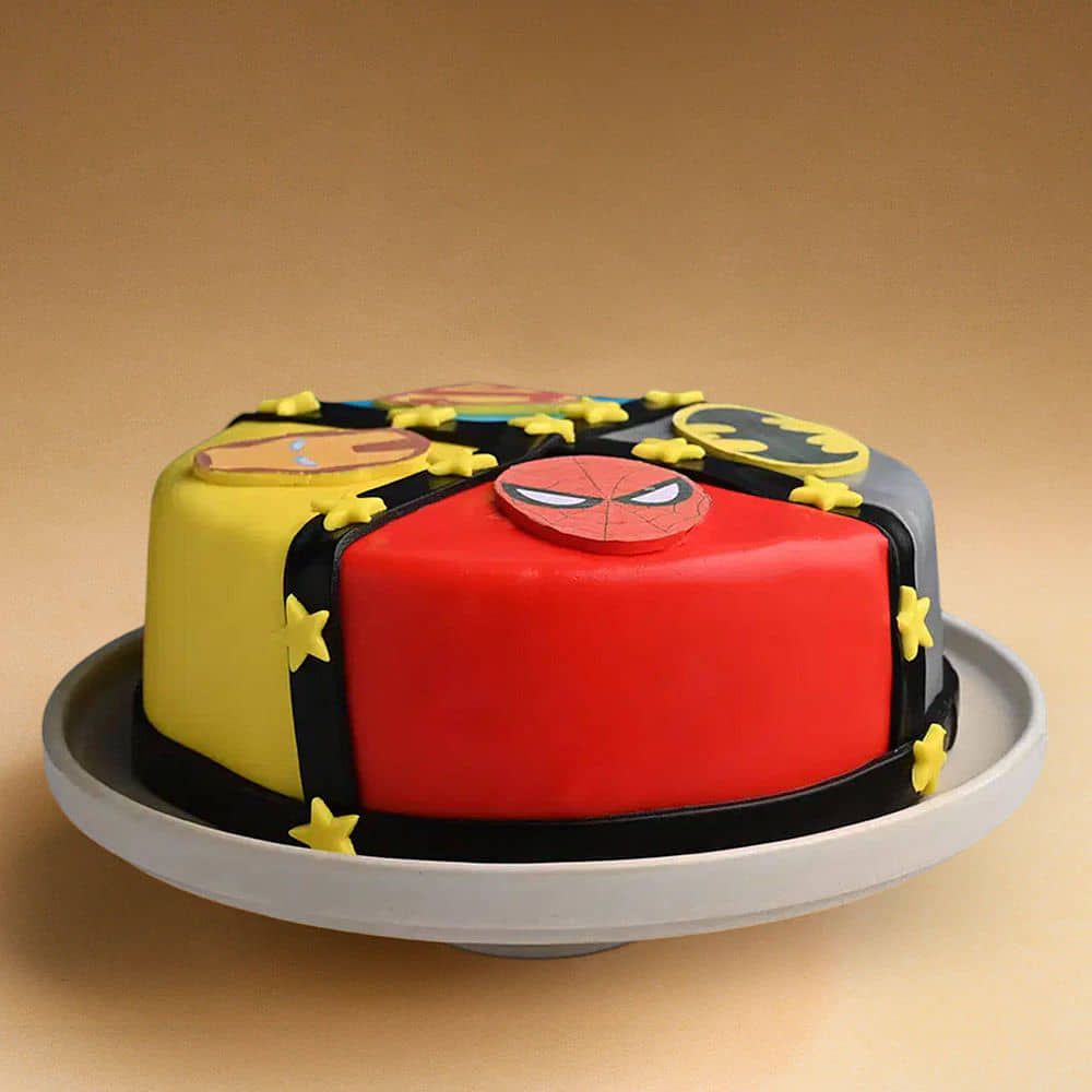 Front View of Spiderman Superheroes Cake