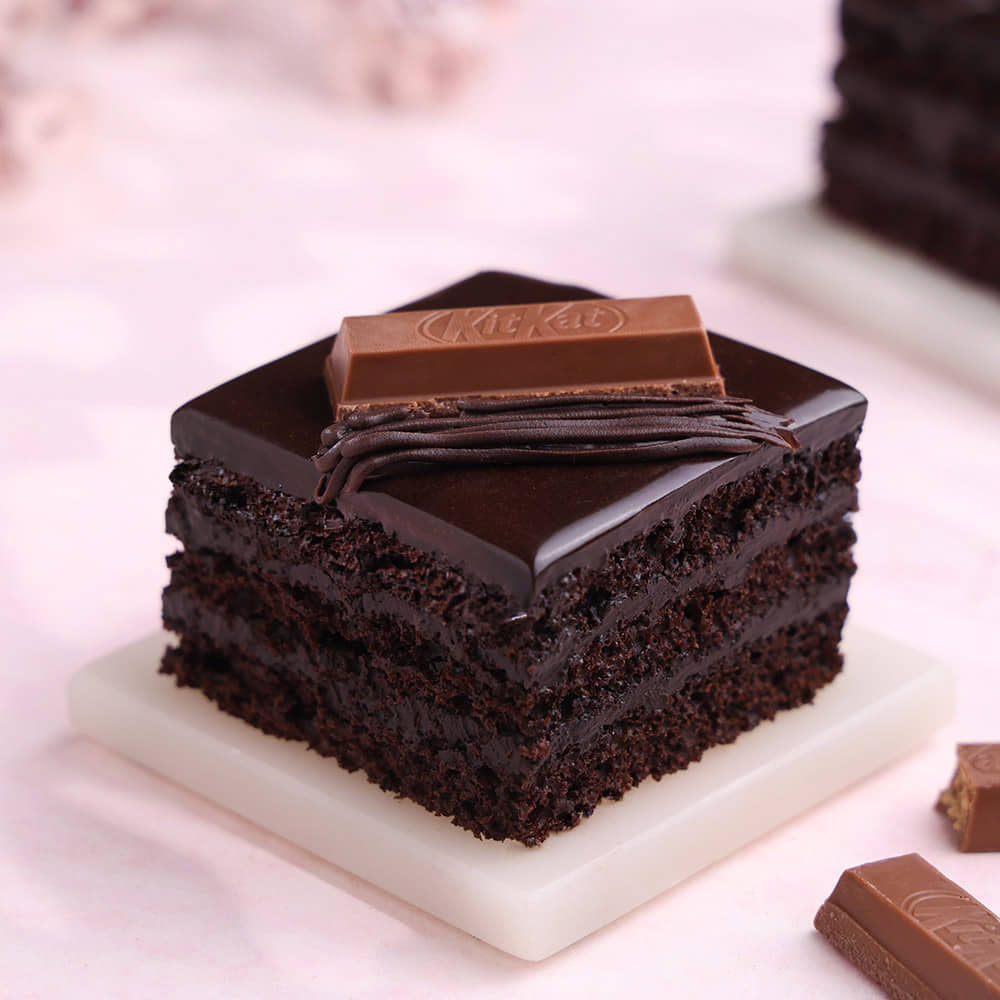 Front View of Choco Truffle Pastry Made With KitKat