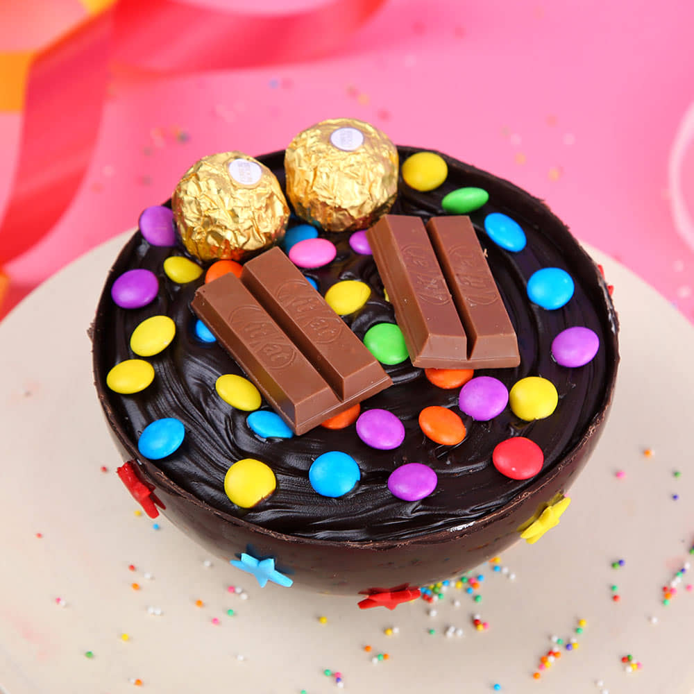 Zoomed View of Chocolate Overload Pinata Cake for Birthday