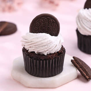 Oreo Cookie Cupcake Delicious Oreo cupcake Online
