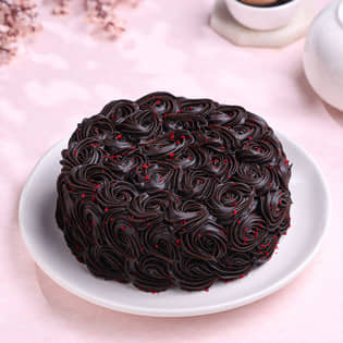 Red Velvet Chocolate Cake 