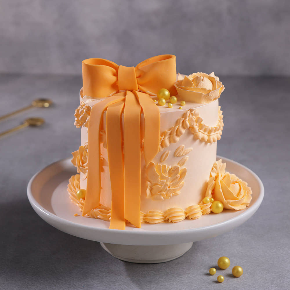 The Bow N Bloom Cake Front View of Bow N Bloom Cake